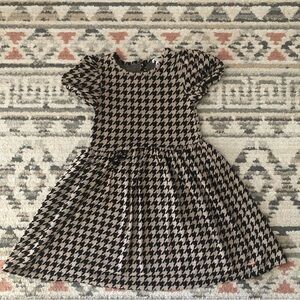 Tahari Black and Tan Houndstooth A-Line Girls Dress-size 8